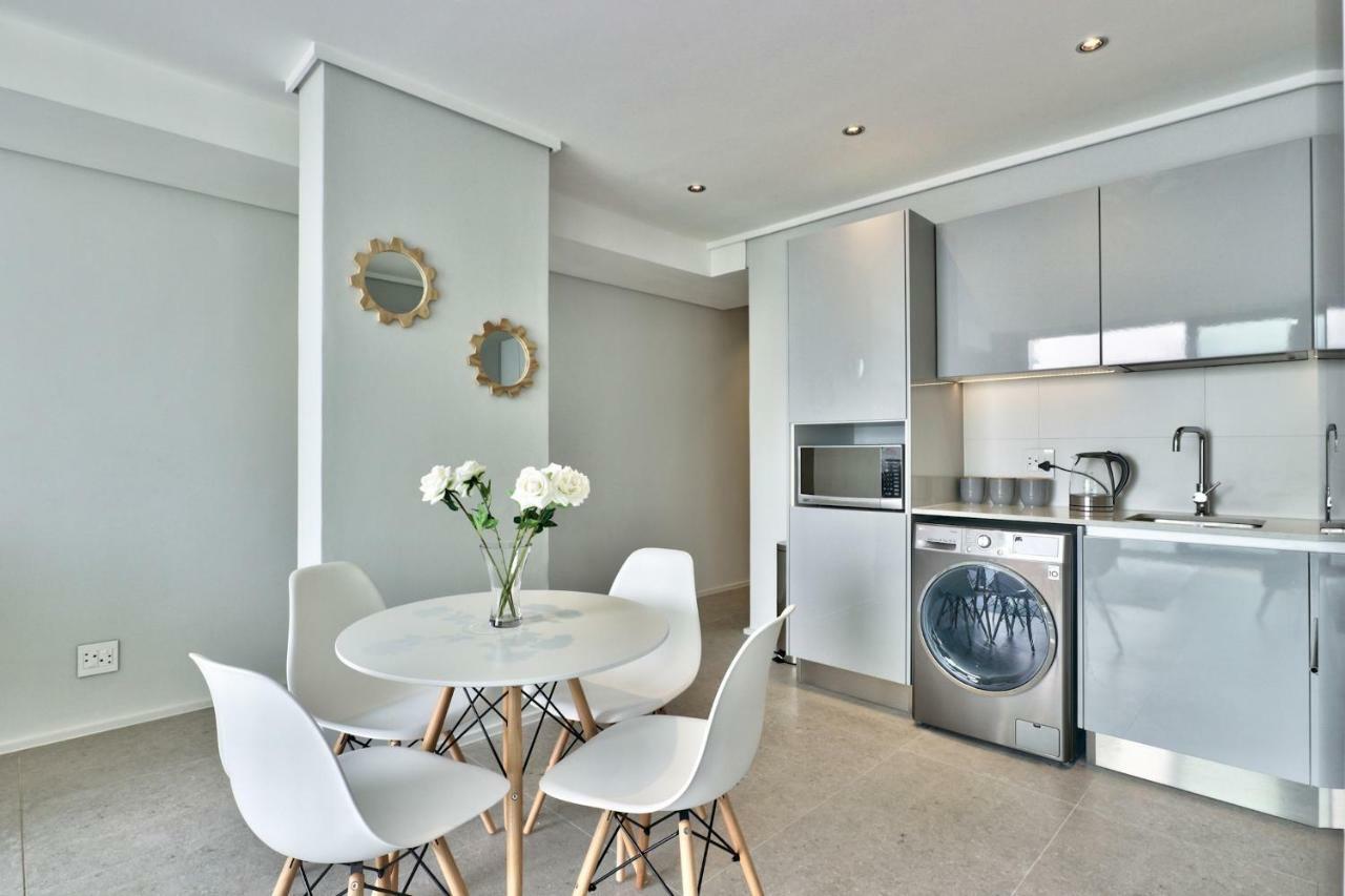 503 The Cosmopolitan Apartment Cape Town Exterior photo